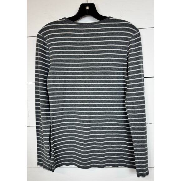 Old Navy Long Sleeve T-Shirt Women's Size Large - Picture 2 of 3